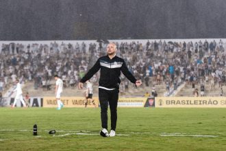 Treze enfrenta Jacuipense em jogo decisivo pela Série D neste domingo