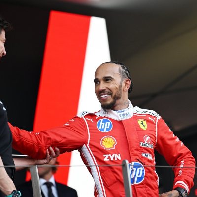 wolff alerta hamilton amea a real para a mercedes no gp de b 20260615