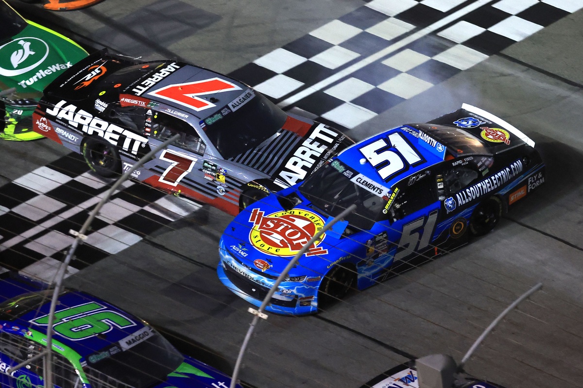 allgaier conquista vit ria impressionante em atlanta na nasc 20260712
