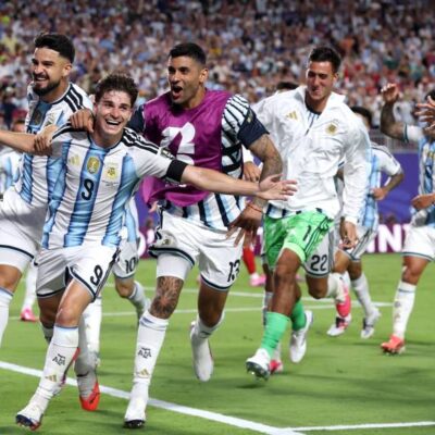 argentina supera su a na prorroga o e enfrenta inglaterra na 20260712