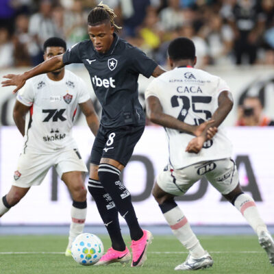 Botafogo barra saída de Danilo e exige €35–40 mi