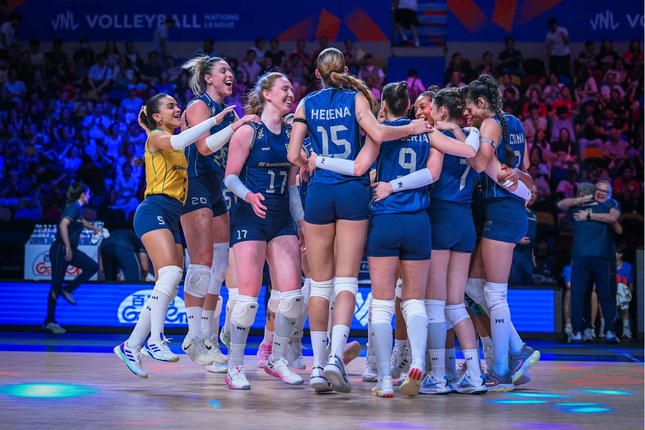 Brasil fatura R$ 3 milhões na VNL ao conquistar prata