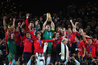 Campeões de 2010: Onde Estão os Jogadores da Espanha Vencedora da Copa do Mundo