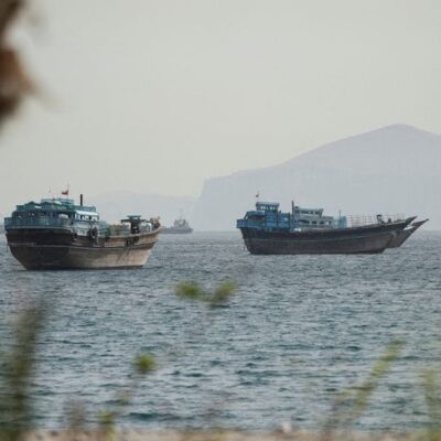 China negocia com Houthis para proteger petroleiros no Mar Vermelho