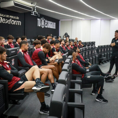 Corinthians busca esticar invencibilidade no Brasileirão