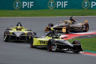 Drugovich brilha com pole e pontos em etapa dupla da Fórmula E na China