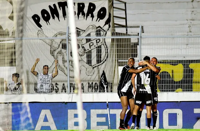 Empate com Athletic amplia jejum da Ponte Preta para 14 jogos