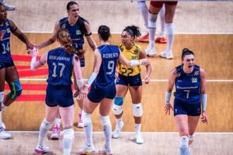 Eslovênia desafia Polônia na semifinal da VNL