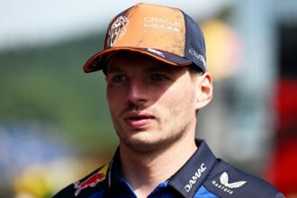 F1: Verstappen apoia decisão da Red Bull de trocar asa ‘macarena’ por modelo tradicional