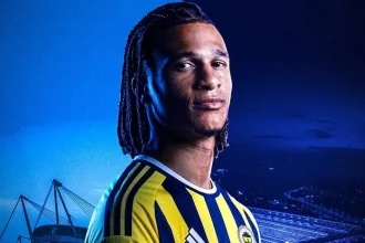 Fenerbahçe anuncia contratação do zagueiro Nathan Aké ex-Manchester City