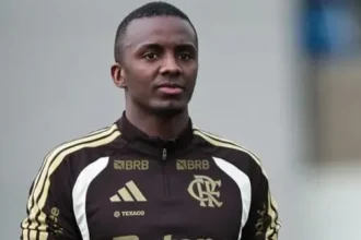 Flamengo rejeita proposta do Wolverhampton e mantém Andrew