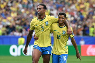 Gabriel Magalhães promove jogo beneficente com amigos em Extrema, MG