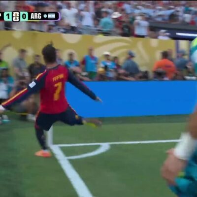 Imprensa espanhola exalta jogo da seleção após título na Copa do Mundo