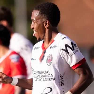 Itaquaquecetuba enfrenta América-RP e busca vaga na final
