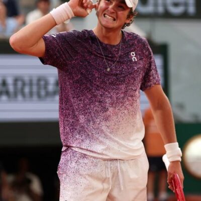 João Fonseca garante vaga no US Open e sobe no ranking da ATP