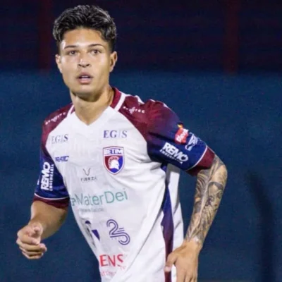 Lateral Gabriel Henrique busca espaço no Corinthians após empréstimo ao Betim
