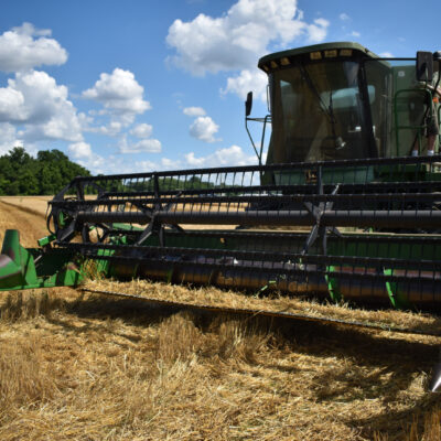 Lucro da AGCO despenca 76% no 2º tri; venda de máquinas desacelera
