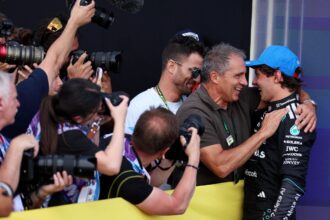 Pai de Kimi Antonelli cobra e critica desempenho do filho na F1
