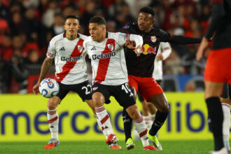 River rescinde com Juanfer Quintero após desentendimento com Coudet