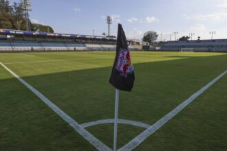 São Paulo e Athletico-PR se enfrentam no Brasileirão; saiba como assistir