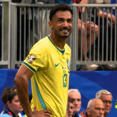 sele o brasileira retorna ao rio com apenas um jogador ap s 20260708