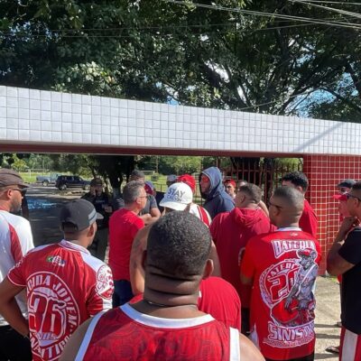 torcedores do n utico protestam por mudan as no comando t cn 20260719