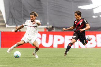Athletico-PR arranca empate com Fluminense em duelo de seis gols