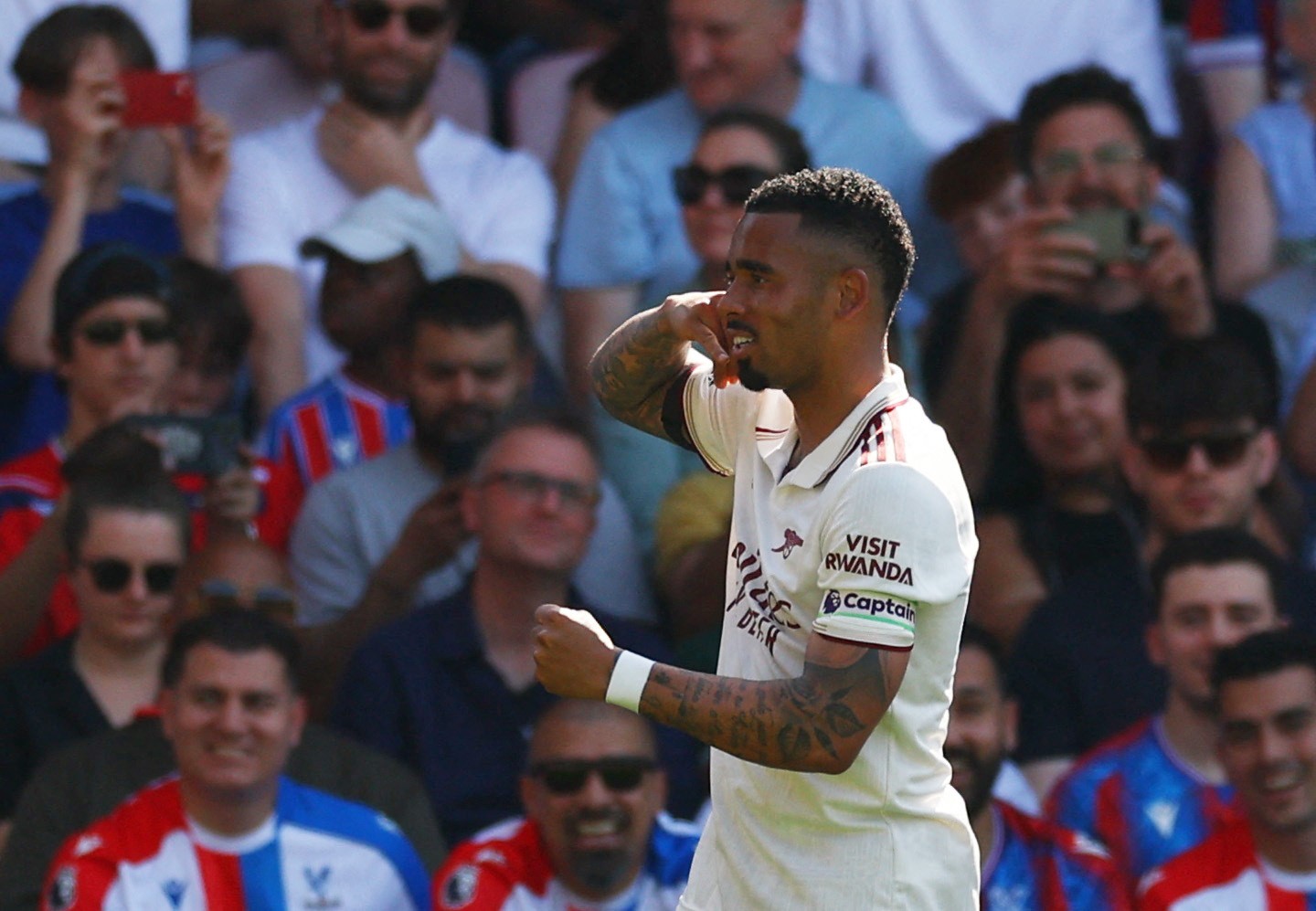 Atlético foca em Jackson e mantém Gabriel Jesus como plano B