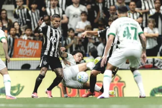 Atlético-MG esbarra em Juventude e vaga será decidida no Sul