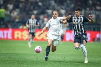 Atlético-MG recebe Grêmio na Arena MRV; ambos buscam os três pontos