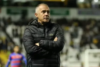 Baptista alerta: liderança do Criciúma em xeque após revés em casa