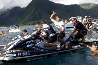 Bruninho revive triunfo que quebrou tabu brasileiro em Teahupoo