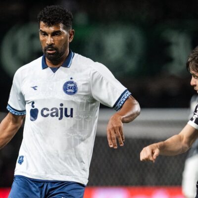 Coritiba supera Corinthians e sobe na tabela com vitória por 2 a 1