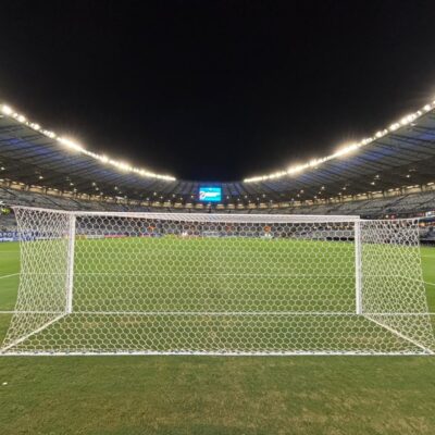 Cruzeiro recebe Atlético-MG no Mineirão e busca vaga nas semifinais