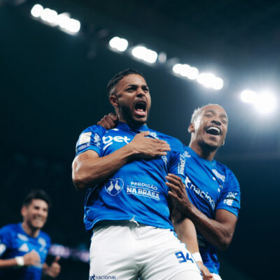 Cruzeiro supera Athletico no desempate e lidera aproveitamento pós-Copa