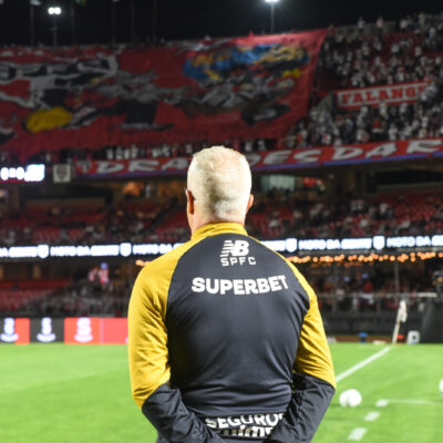 Dorival admite dívida com a torcida após empate do São Paulo