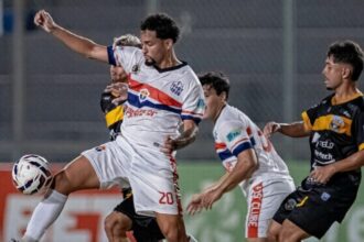 Fast arranca empate 1 a 1 com RB do Norte na estreia da Série B