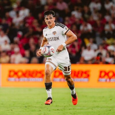 Felipe Andrade brilha no Houston Dynamo e assume titularidade