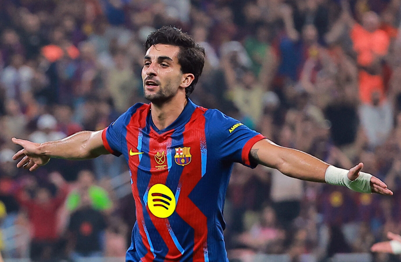 Ferran Torres desafia Barcelona: 'Mostrem interesse e negociem'