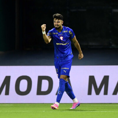 Flaco López marca duas vezes e coloca Palmeiras em vantagem