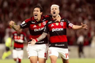 Flamengo pode assumir liderança se vencer o Cruzeiro no Mineirão