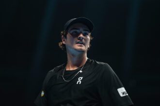 Fonseca desafia Tsitsipas na estreia do Masters 1000 de Montreal
