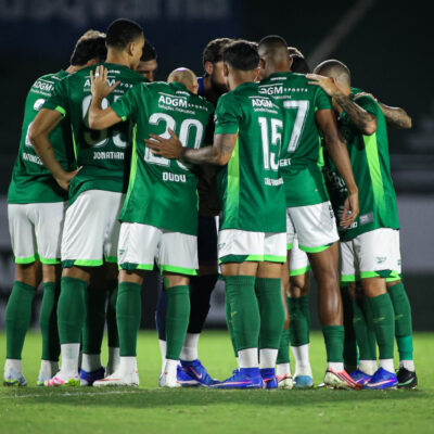 Guarani dispensa elenco e comissão após eliminação; salários não citados
