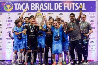 Hebraica supera Formiguinhas na prorrogação e leva Taça Brasil Sub-13