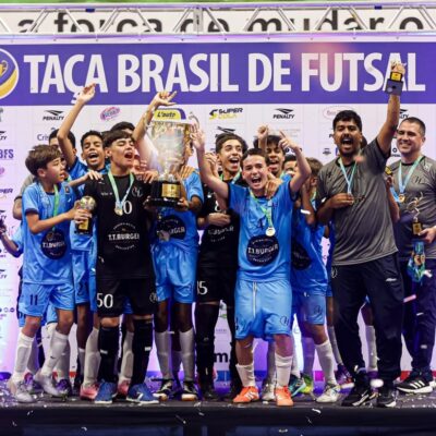 Hebraica supera Formiguinhas na prorrogação e leva Taça Brasil Sub-13