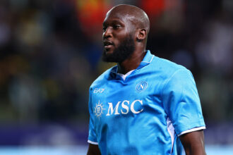 Lukaku acerta com Fenerbahçe; Napoli recebe R$ 34,5 mi