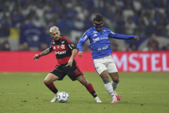 Matheus Henrique admite temer expulsão após falta dura em Bruno Henrique