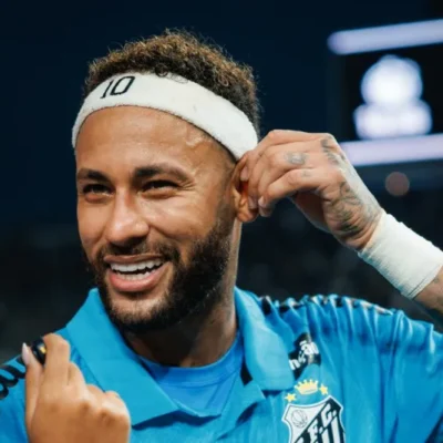 Neymar admite: Santos 'não é mais potência' e pede foco