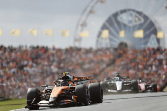 Norris triunfa no GP da Holanda; chuva e batida de Verstappen marcam prova