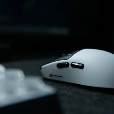 Novo mouse gamer ultraleve chega com foco em performance para esports